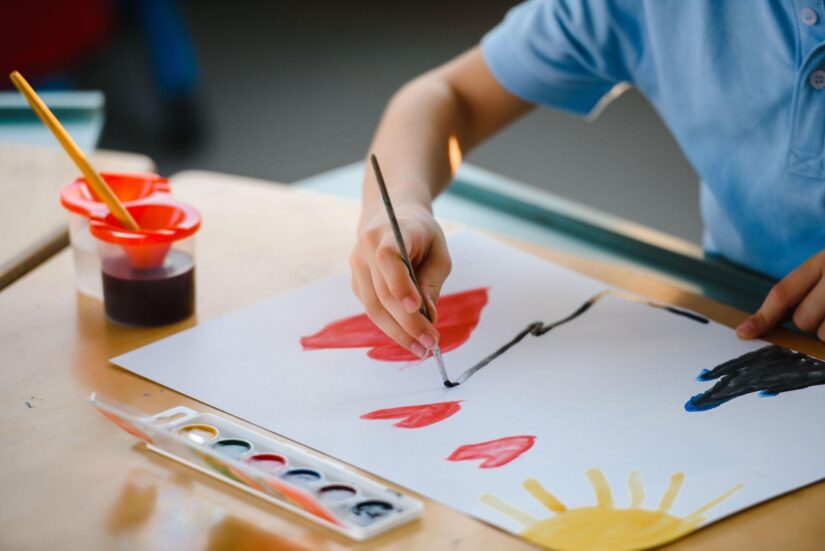 Art Lessons at Ontario’s Professional School of Music & Arts: Why Children Need Art Classes